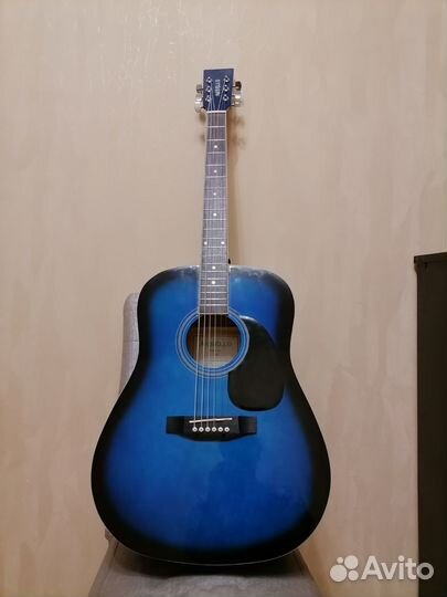 Акустическая гитара