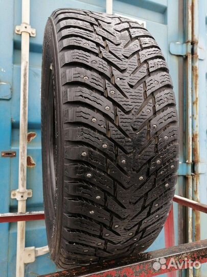 Nokian Tyres Hakkapeliitta 8 SUV 225/60 R17
