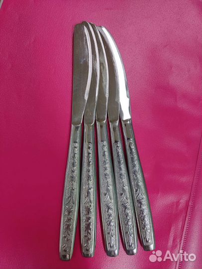 Столовые приборы - ножи нерж. новые Россия