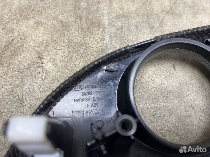 Накладка на торпедо Kia Sorento XM FL 2.4 G4KE аt