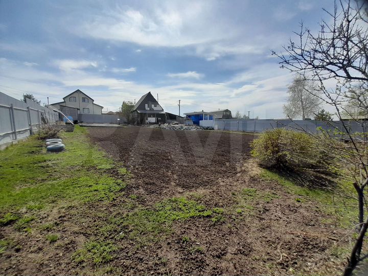 Дом 30 м² на участке 10 сот.