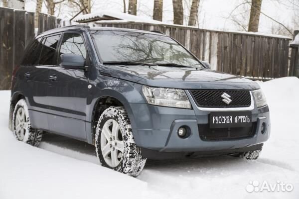 Защитная сетка решетки переднего бампера Suzuki