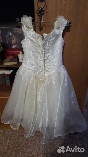 Платье для девочки новое