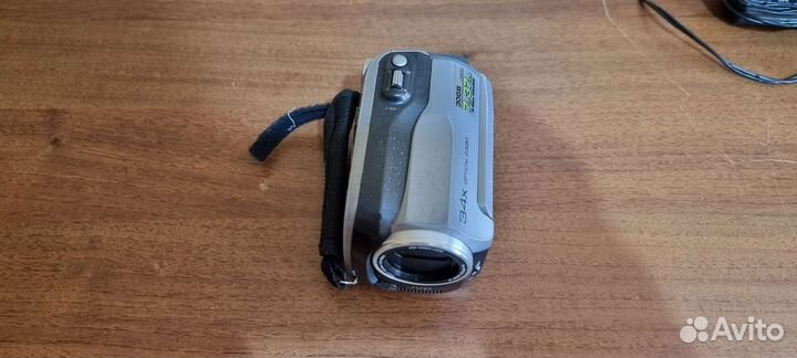 Видеокамера JVC Everio GZ-MG130