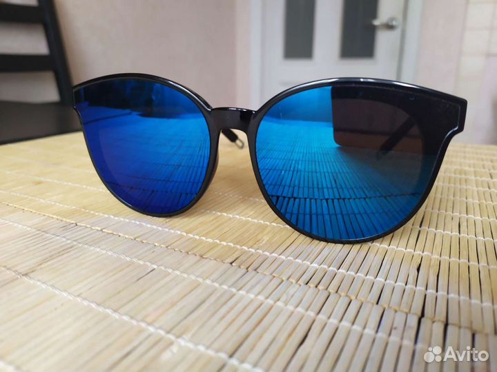 Солнцезащитные очки