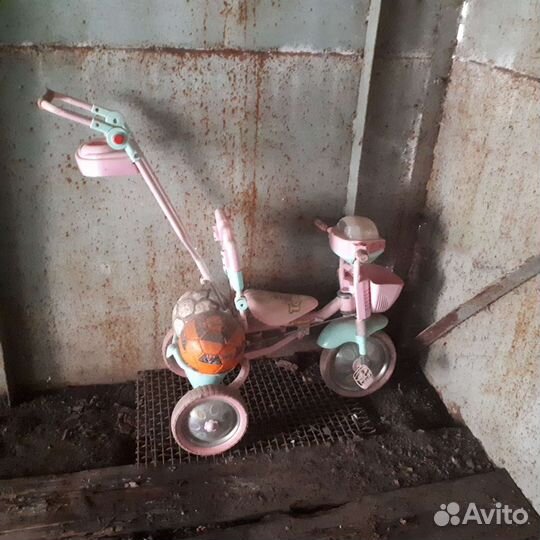 Детский трехколесный велосипед бу