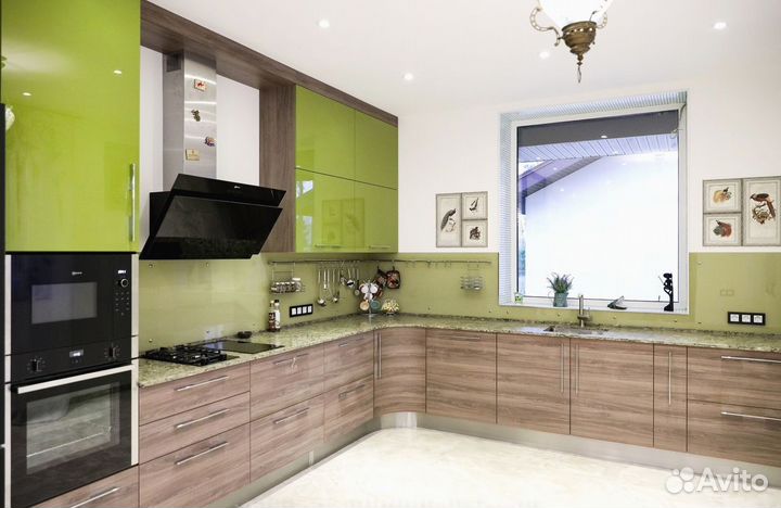 Кухня в потолок