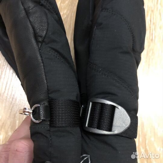 Варежки, перчатки, горнолыжные