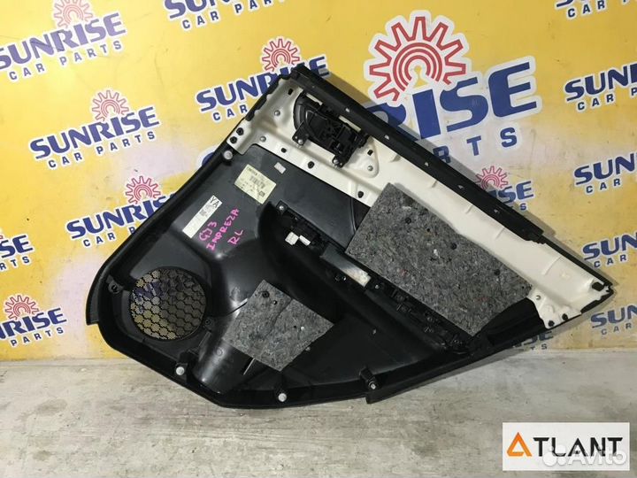 Обшивка дверей задний левый subaru impreza