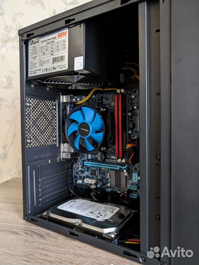 Intel core i5/DDR3 8 Gb/SSD256Gb/HDD500Gb/RX550