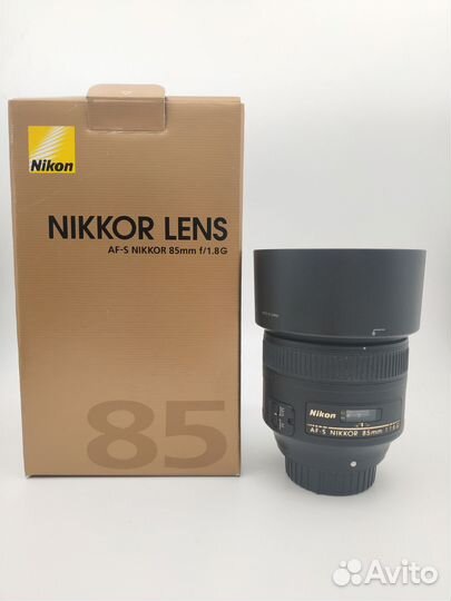 Объектив nikon 85mm 1.8G