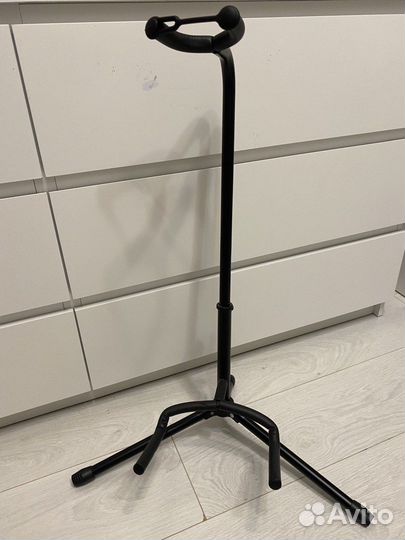 Стойка для гитары