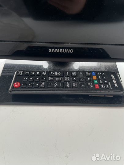 Телевизор Samsung UE24H4070AU