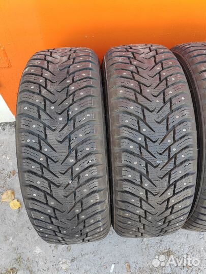 Nokian Tyres Nordman 8 SUV 215/65 R16
