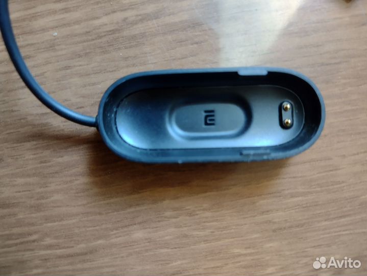 Зарядное устройство для mi band 4