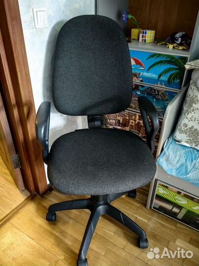 Компьютерное кресло