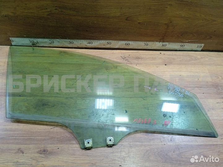 Стекло двери передней Мазда 3 BL