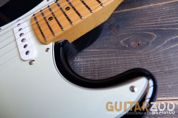 History Z1M-CFS BLK Stratocaster