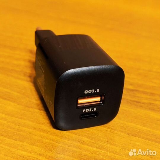 Новое зарядное устройство 33W для iPhone