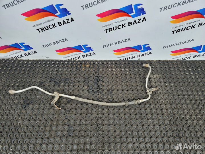 81512010407 Шланг тормозной передний левый