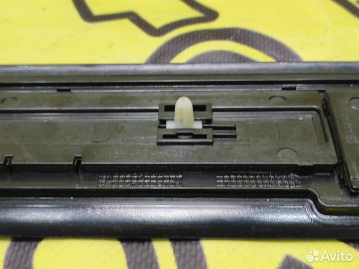 Накладка на порог внешняя передняя левая Bmw