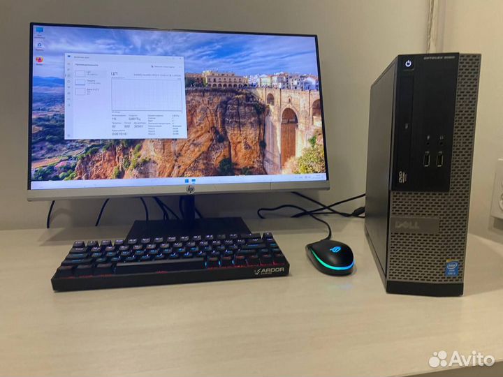 Компактный компьютер Dell