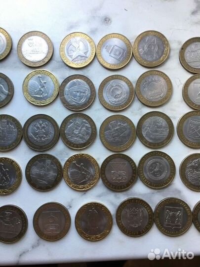 Юбилейные монеты 10 рублей, указаны наименования