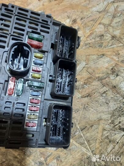 Блок BSM Пежо 308 Ситреон С4 L05-00