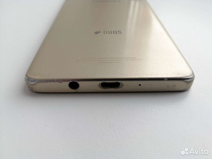 Смартфон Samsung Galaxy A5