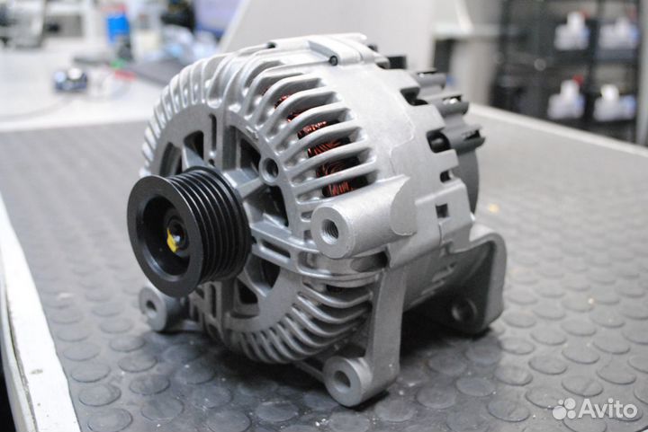 Генератор E65, E66, E60, E61, E63 4.4, X5 E53 4.4