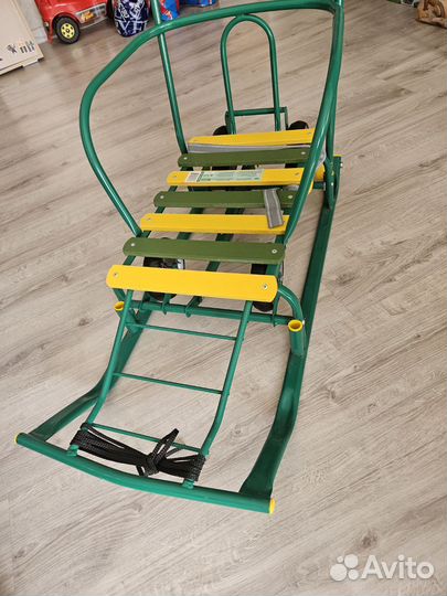 Санки с колесами