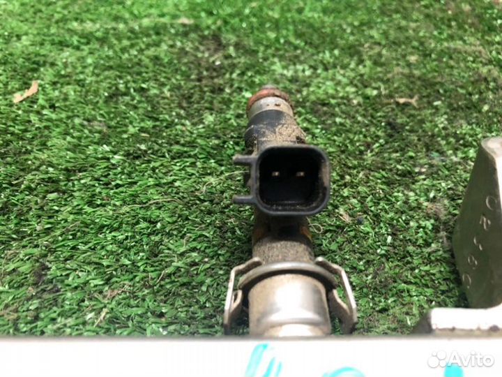 Топливная рейка Mazda 6 седан 2.0 LF 2007