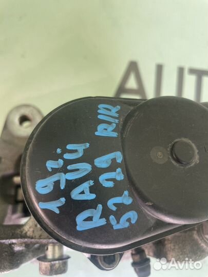 Суппорт тормозной задний правый toyota rav 4 xa50