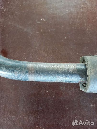 Стабилизатор задней подвески 