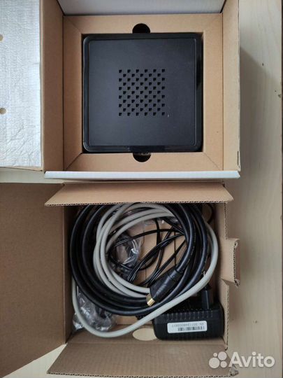 Медиаплеер M-12WM Nemobox Hd