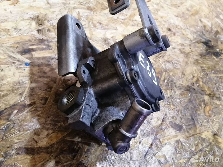 Насос гур бмв Е39 2.5 М54 бу оригинал