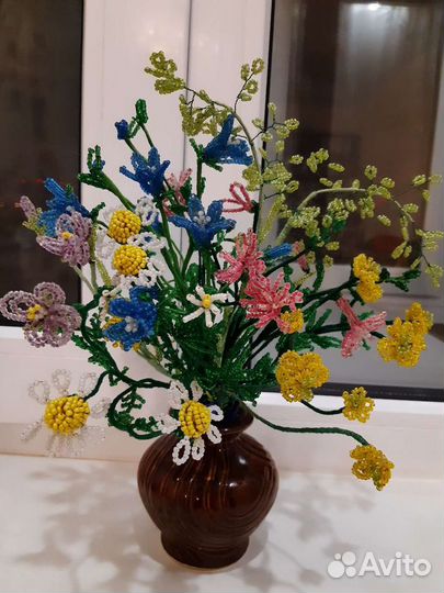 Букет цветов из бисера