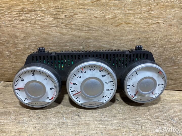 Панель приборов Peugeot 807 дизель 1121073