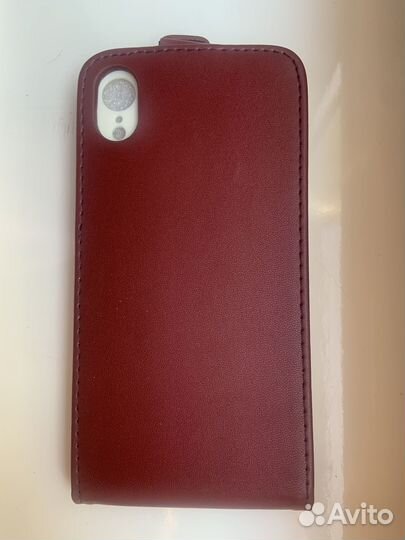 Мобильный телефон