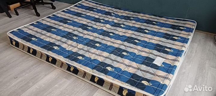 Матрас 1.60 на 2.00