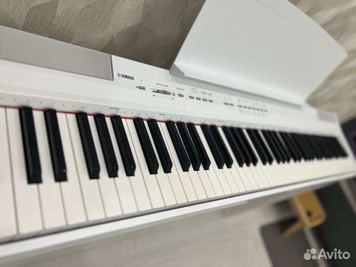 Цифровое пианино Yamaha P-105