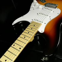 Fender Stratocaster Sunburst Copy - хороший звук