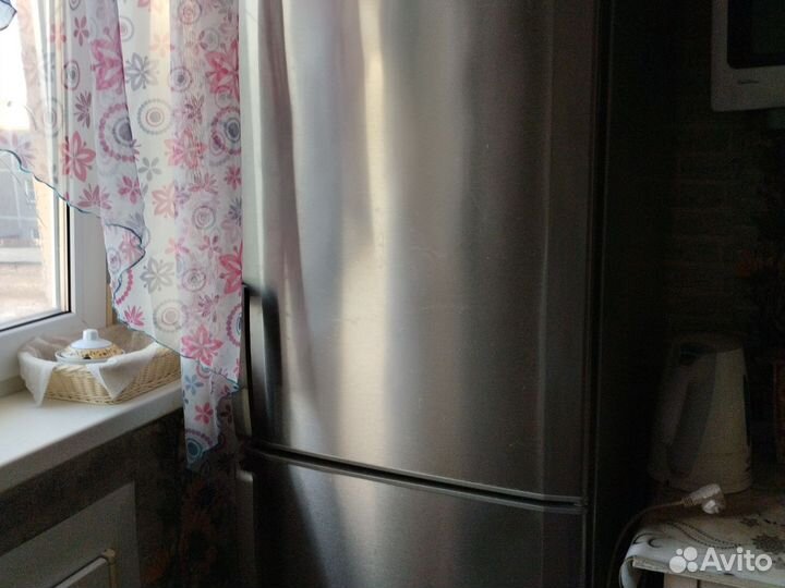 Холодильник бу на запчасти