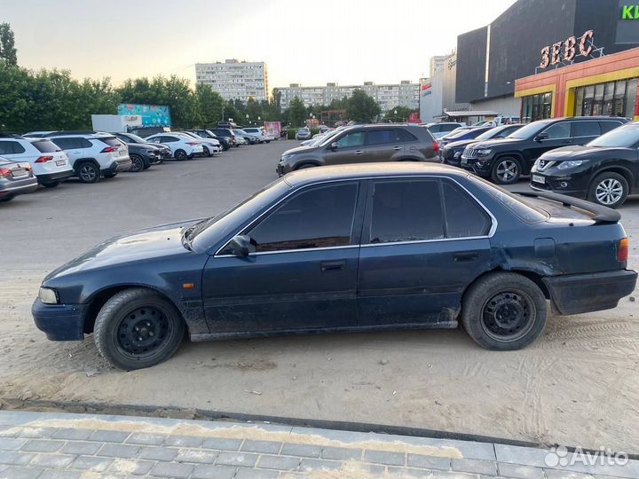 Honda Accord 2.0 МТ, 1990, битый, 200 000 км