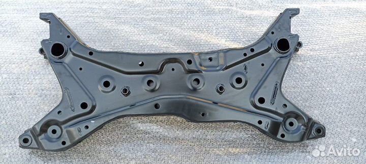 Передний подрамник Mitsubishi Lancer 10