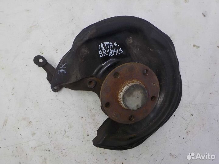 Кулак поворотный volkswagen jetta 6 задний правый