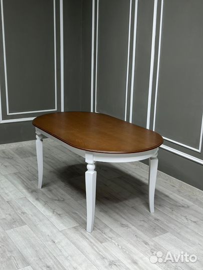 Кухонный стол и стулья набор