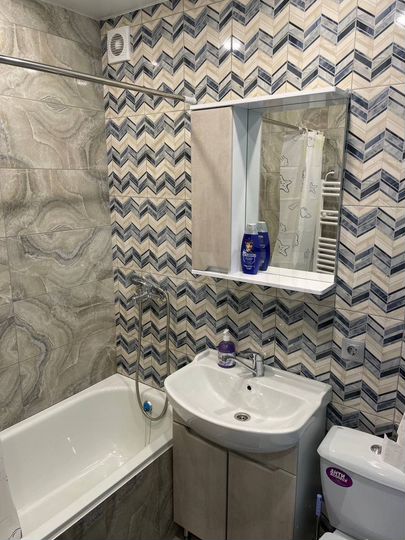 1-к. квартира, 35 м², 4/4 эт.