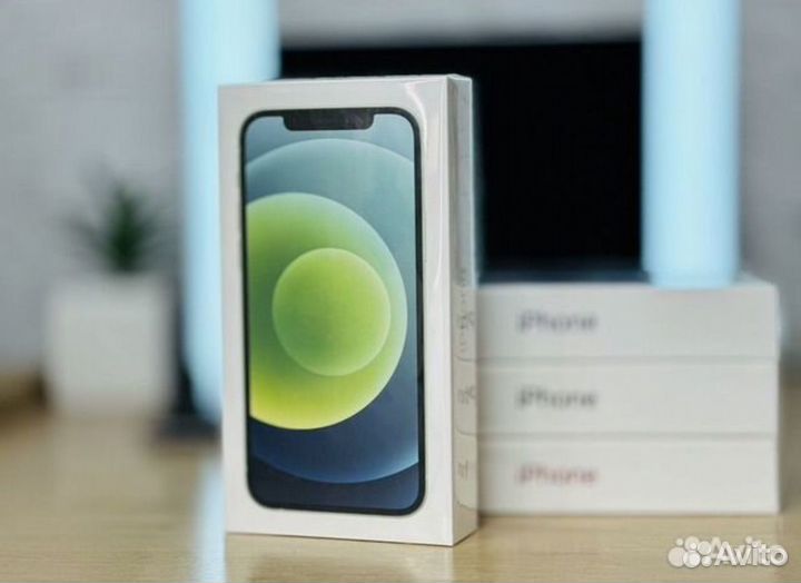 iPhone 12, 64 ГБ