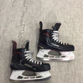 Коньки Bauer Vapor X900 размер 10D